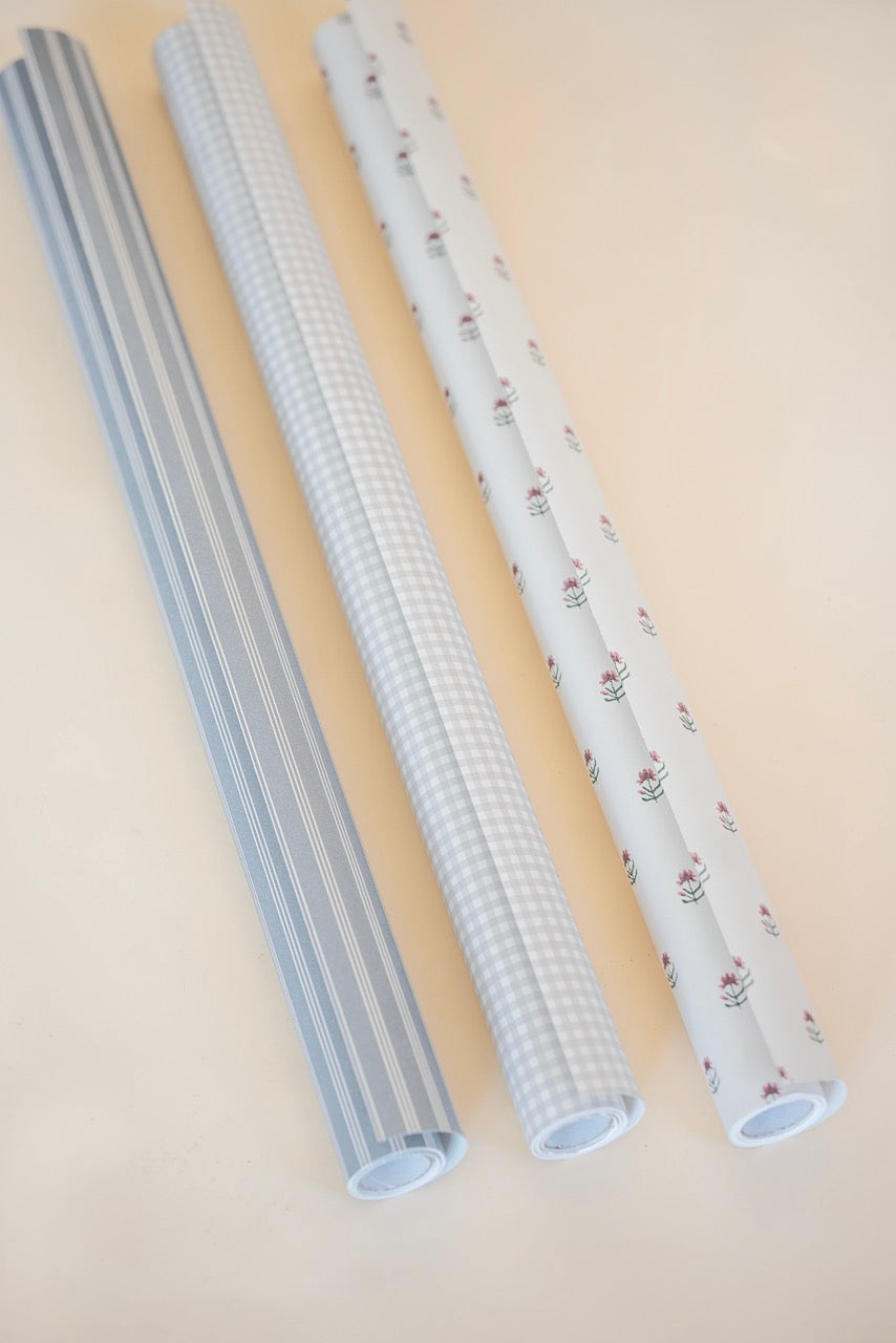 'Cheers!' wrapping paper set