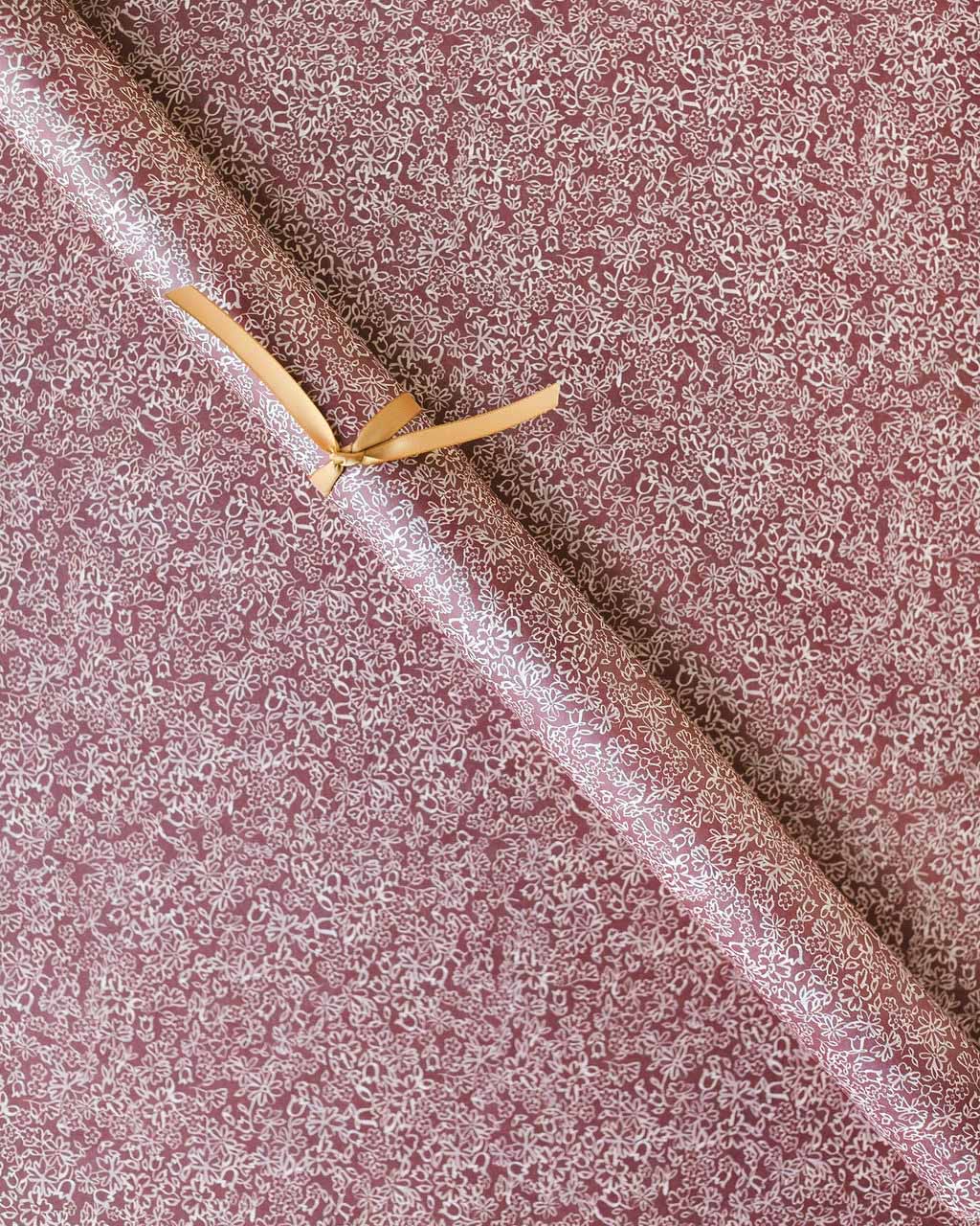 'Holiday Bloom' Wrapping Sheets