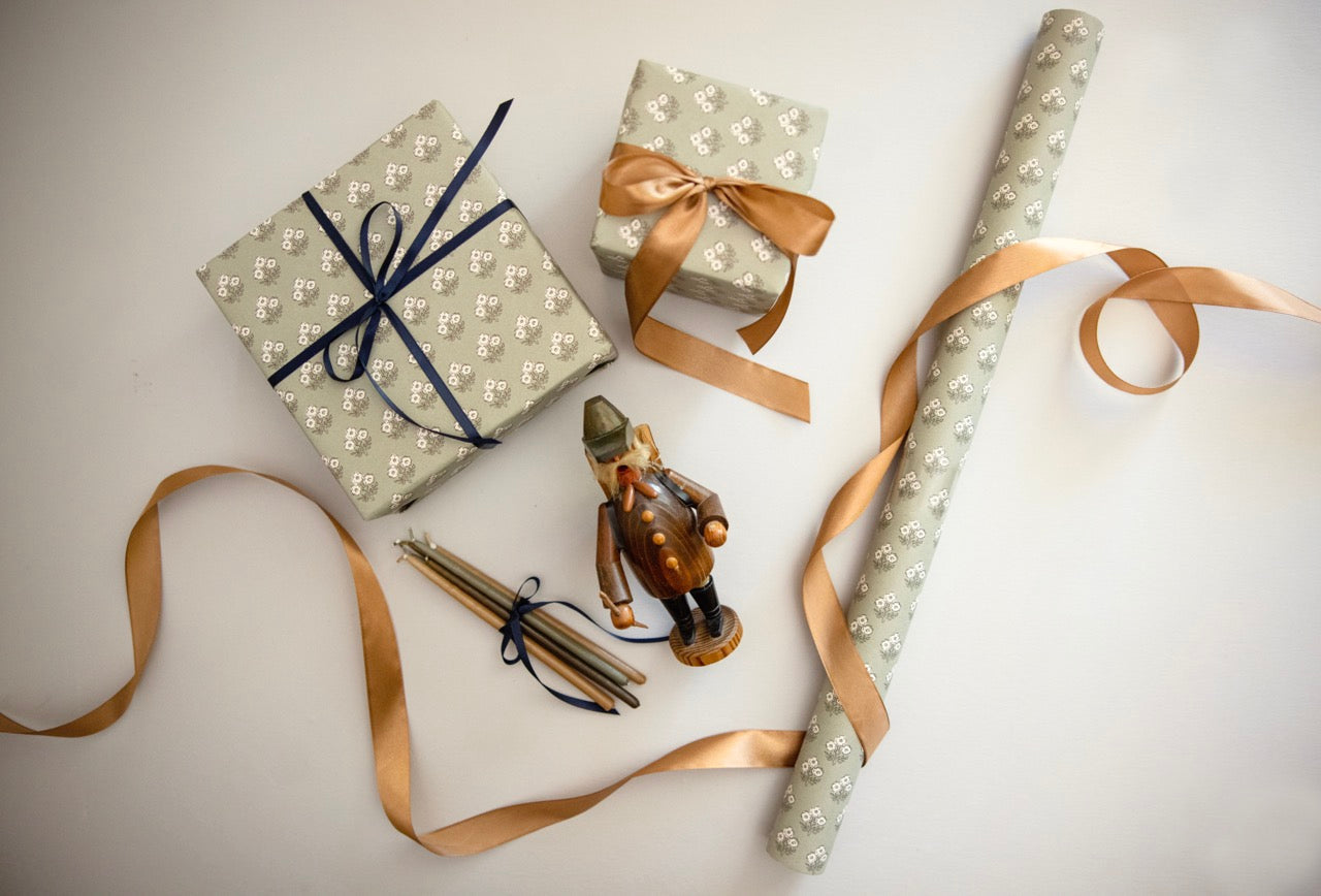 'Chestnut' satin ribbon