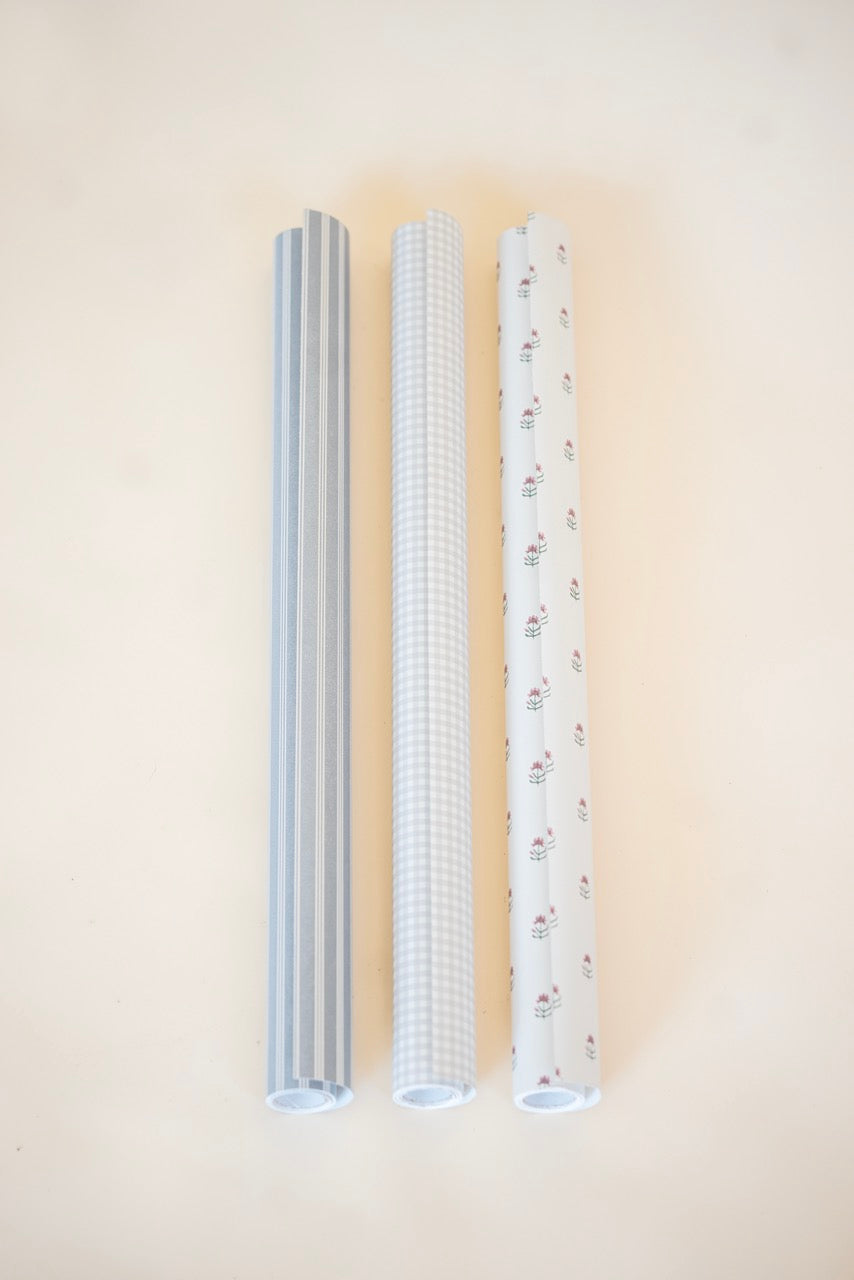 'Cheers!' wrapping paper set