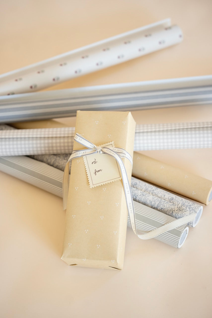 'Dainty Dot' Kraft wrapping paper roll