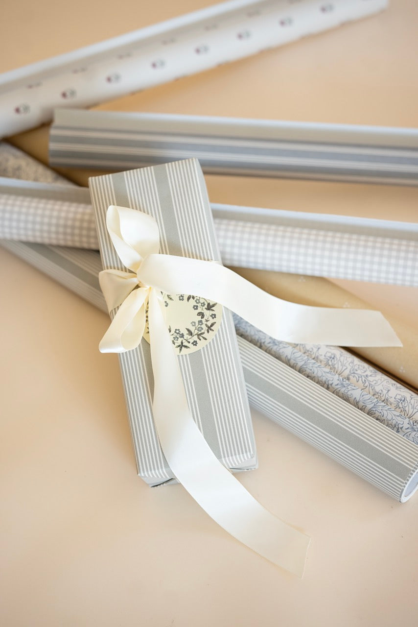 'Garden Stripe' wrapping paper roll