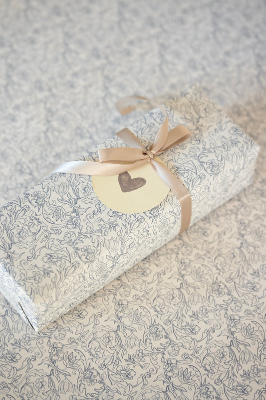 'Loose Blooms' wrapping paper roll