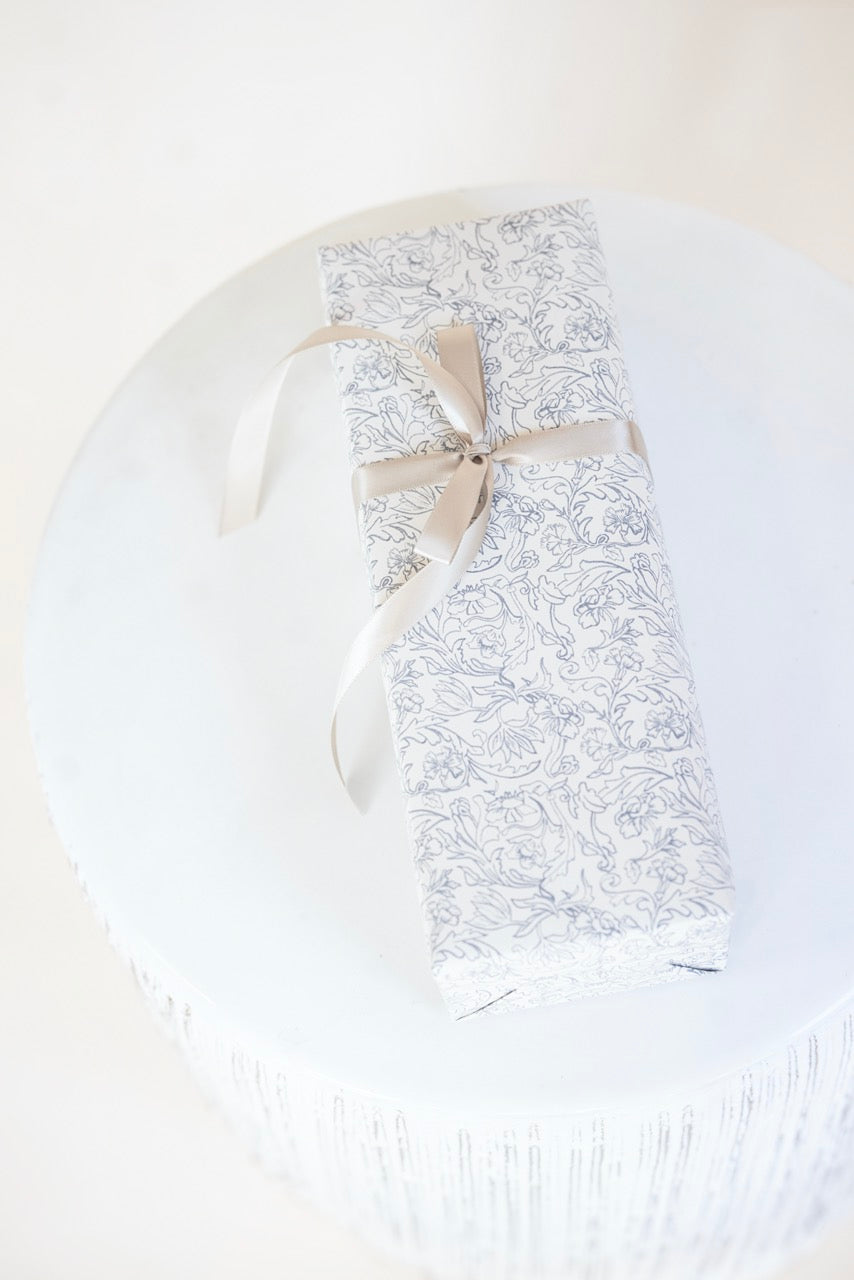'Loose Blooms' wrapping paper roll
