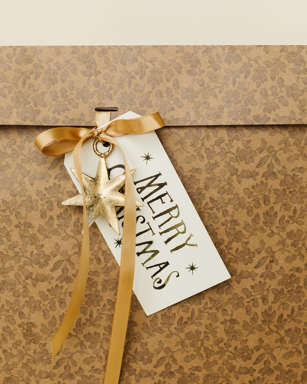 'Brass Star' Topper